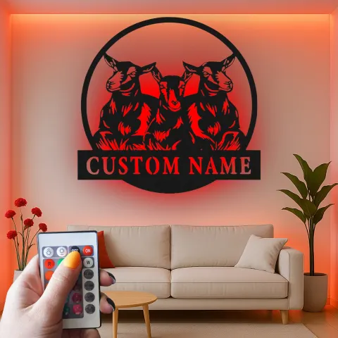 Vista alternativa de Decoración mural de metal LED de cabra personalizada | Cartel decorativo farmhouse personalizado | Regalo rústico de granero para amantes de las cabras