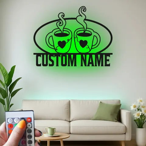 Vista alternativa de Cartel de metal personalizado con luz LED para pareja de tazas de café, regalo personalizado para cocina o decoración de café
