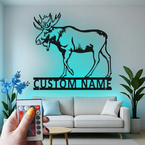 Vista alternativa de Cartel de metal personalizado de alce | Arte mural LED de vida salvaje | Decoración personalizada para cabañas y lodges para amante de la naturaleza
