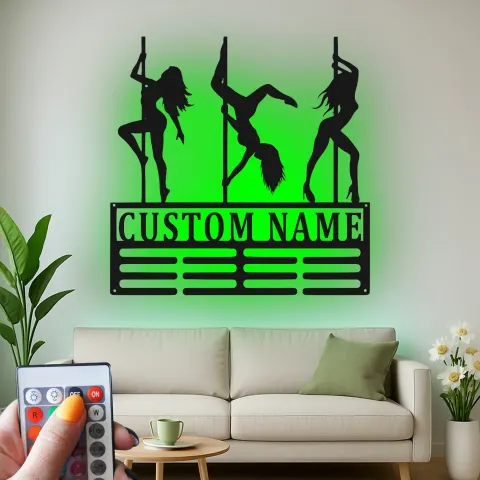 Vue alternative de Panneau Métallique Danseuse de Pole Personnalisé | Silhouette LED Art Mural Danseuse | Cadeau Personnalisé pour Studio ou Man Cave
