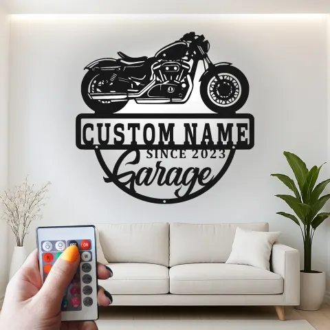 Personalisierte Motorrad LED-Leuchte | Metall Garagen-Wandkunst | Vintage Cruiser Dekor | Premium Biker Geschenk alternative Ansicht