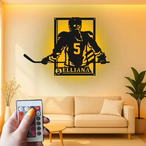 Vista alternativa de Cartel LED personalizado de jugador de hockey | Arte mural de metal a medida | Decoración para sala de juegos | Regalo para deportista