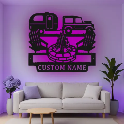 Vista alternativa de Cartel de metal LED personalizado con escena de camping, regalo para caravanas, decoración de patio al aire libre