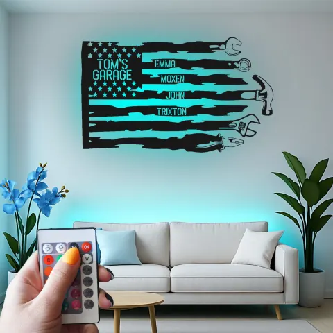 Vista alternativa di Insegna personalizzata per garage con LED | Arte murale in metallo con attrezzi personalizzata | Decorazione officina patriottica | Regalo per papà