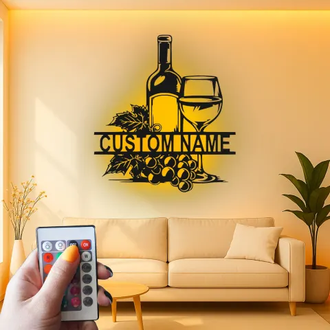 Personalisierte LED-beleuchtete Metall-Wandkunst mit Weinflasche und Glas – Geschenk für Weinliebhaber für Küche oder Bar alternative Ansicht