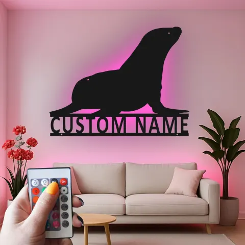 Vista alternativa di Arte in Metallo con Leoni Marini Personalizzati | Insegna con Nome LED per Casa al Mare | Decorazione di Animali Marini Costiera