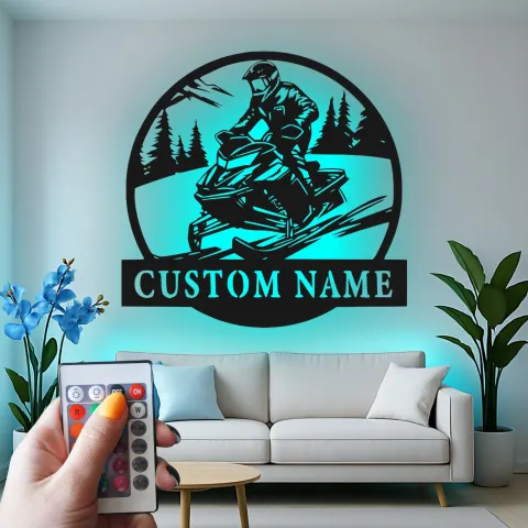 Personalisierte LED Metall-Wandkunst für Schneemobilfahrer | Winter Sport Dekor | Geschenk für Fahrer | Wandakzent für die Hütte alternative Ansicht