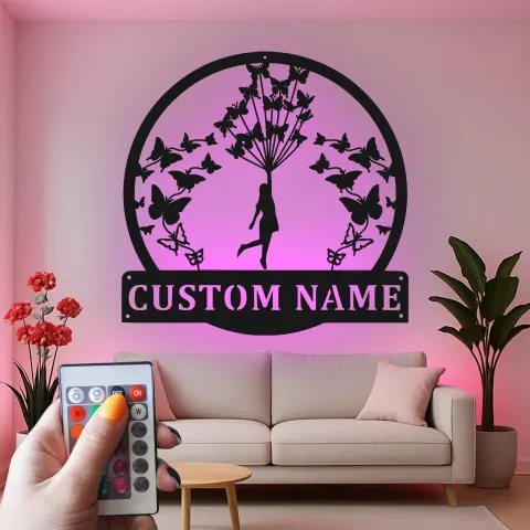 Personalisierte LED-beleuchtete Metall-Wandkunst mit Mädchen und Schmetterlingen – Geschenk für Sie, Schlafzimmer- oder Kinderzimmerdeko alternative Ansicht