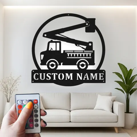 Vista alternativa di Insegna in metallo personalizzata con camion dei pompieri | Decorazione murale LED personalizzata per vigili del fuoco | Arredo per caserma e cameretta