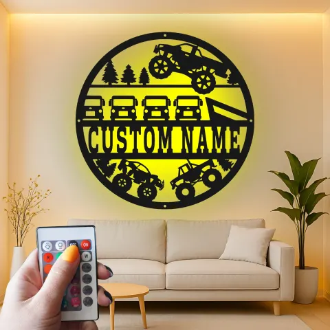 Vue alternative de Panneau Personnalisé de Monster Truck | Art Murale Métallique LED | Décoration de Garage 4x4 sur Mesure pour Cave à Vin | Cadeau d'Aventure Tout-Terrain