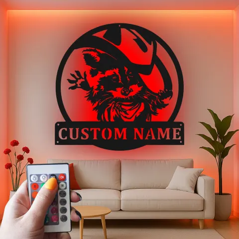 Vista alternativa di Insegna in metallo personalizzata con procione cowboy retroilluminato, regalo rustico decor western per il soggiorno