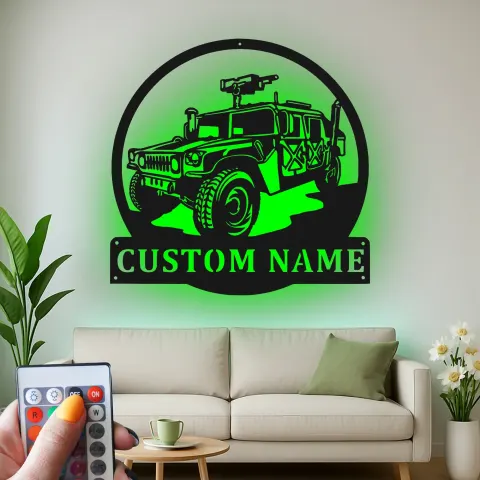 Personalisierte Humvee Metallschild | LED Taktisches Fahrzeug Kunstwerk | Personalisiertes Geschenk für Soldaten | Man Cave Wanddekoration alternative Ansicht