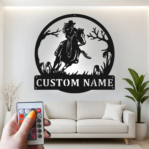 Vista alternativa di Insegna LED personalizzata Cowgirl | Arte murale in metallo equestri personalizzata | Decorazione western moderna | Regalo illuminato per cavalieri