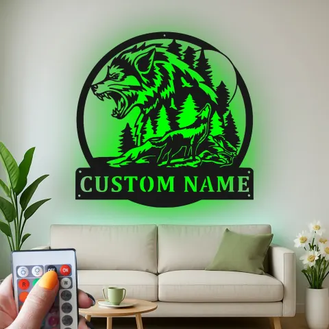 Personalisierte LED-Beleuchtung Metall-Wandkunst Wolf und Wald Geschenk für Naturfreunde Rustikale Cabin-Dekoration alternative Ansicht