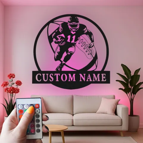 Vista alternativa di Insegna in metallo personalizzata per giocatore di football | Arte murale LED personalizzata | Decorazione con nome atleta per man cave e regalo per tifosi