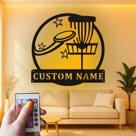 Vista alternativa di Insegna in metallo personalizzata con LED a forma di cestino per disc golf - Regalo per appassionati di disc golf - Decorazione per sala giochi 4