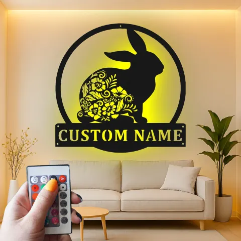 Vista alternativa di Insegna in metallo floreale con coniglio | Arte murale LED con nome personalizzato | Decorazione per cameretta con coniglietto | Regalo personalizzato per chi ama i conigli