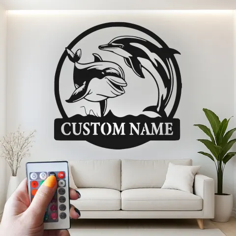 Vue alternative de Décoration murale en métal personnalisée avec duo de dauphins et rétroéclairage LED - Cadeau pour amoureux de l'océan - Décor nautique pour maison de plage