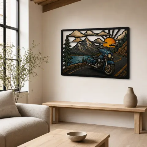 Vista alternativa di Motocicletta Touring accanto a Lago Montano all'Alba Insegna in Metallo Colorata