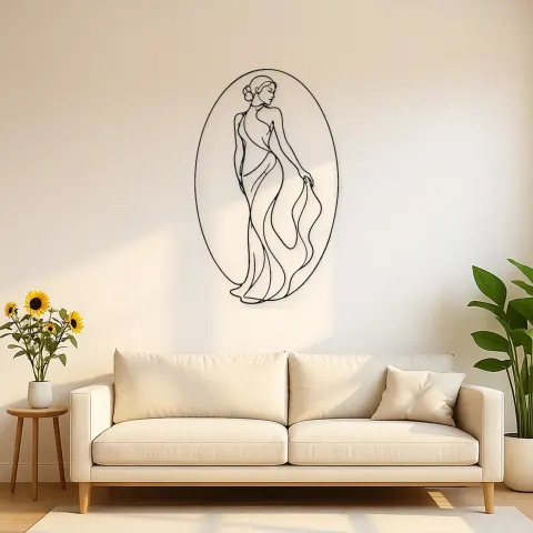 Femme dans un cadre ovale | Décoration murale en métal
