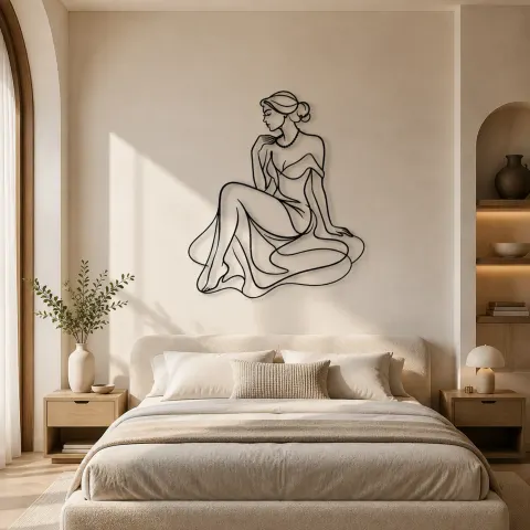 Vue alternative de Femme avec perle | Décoration murale en métal
