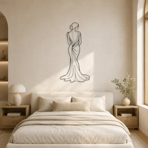 Vue alternative de Décoration murale en métal Pose de Dos en Robe de Soie | Décor de Figure de Mode
