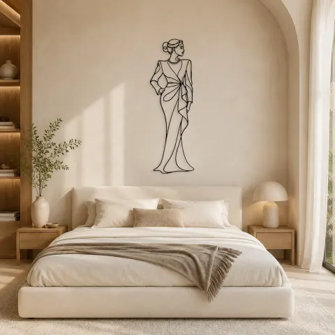 Vue alternative de Décoration murale en métal "Modèle à encolure perlée" | Décor mural figure de mode