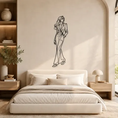 Vue alternative de Décoration murale en métal "Pose de Combinaison Sur Mesure" | Décor mural figure de mode