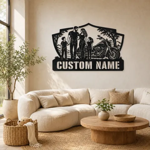 Décoration murale en métal personnalisée pour une famille de quatre avec moto cruiser