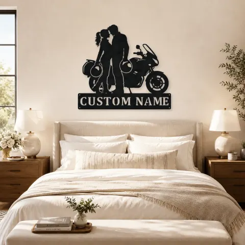 Vue alternative de Décoration murale en métal personnalisée Couple avec Casque et Moto Touring