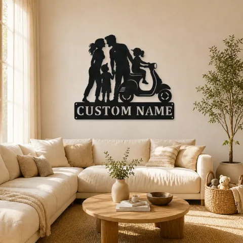 Décoration murale en métal personnalisée pour famille de quatre avec scooter