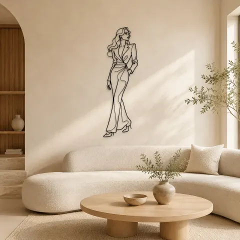 Décoration murale en métal "Pose de Combinaison Sur Mesure" | Décor mural figure de mode
