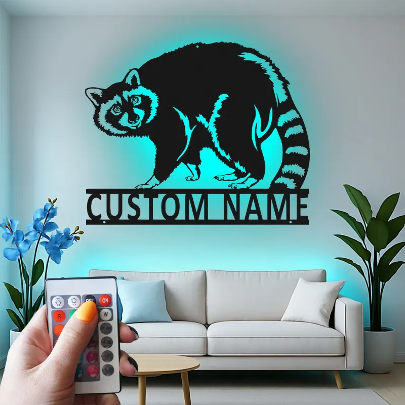 Enseigne raton laveur LED personnalisée | Décoration murale en métal faune sauvage | Plaque prénom forêt personnalisée | Cadeau animal lumineux pour amoureux de la nature