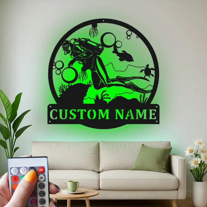 Insegna in Metallo Personalizzata per Subacqueo | Arte da Parete LED Oceanica | Targa Nome Personalizzata per Regalo per Subacqueo | Decorazione Nautica per Casa e Ufficio