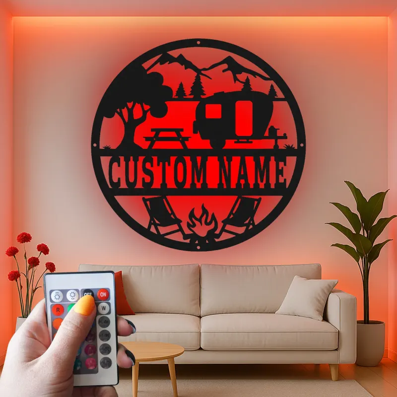 Personalisierte LED-Metall-Wandkunst mit Camper-Szene – Geschenk für Wohnmobilfans, Outdoor-Deko