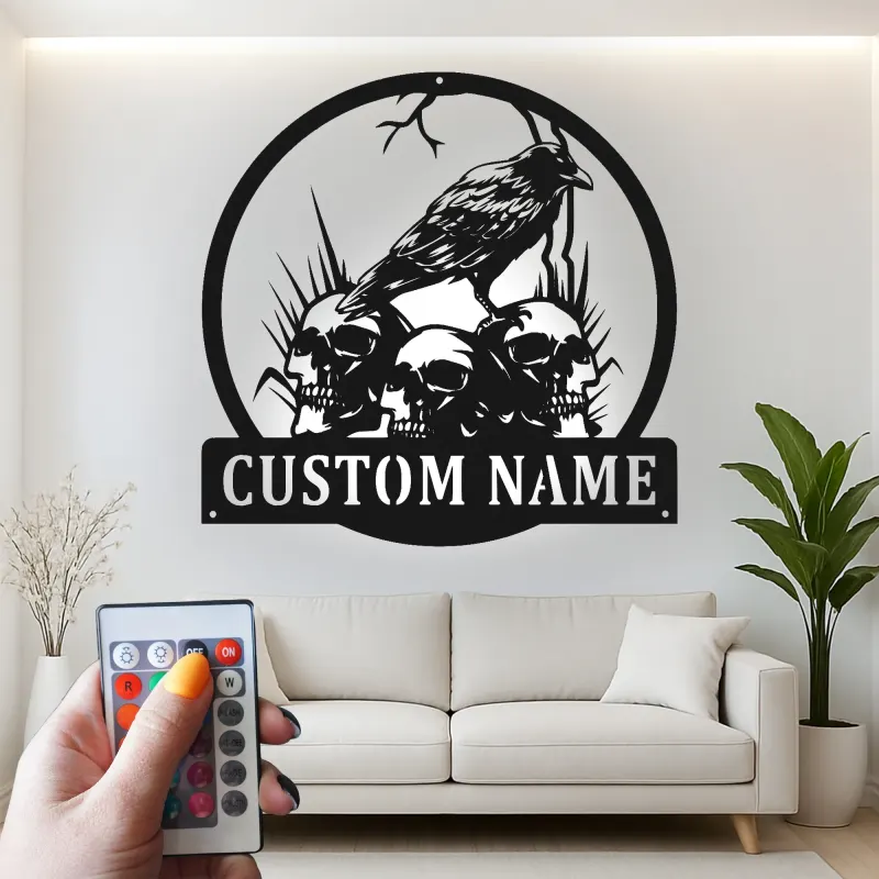 Plaque LED corbeau gothique personnalisée | Décoration murale crâne personnalisée | Décor corbeau spooky pour Halloween et la maison | Plaque prénom sur mesure