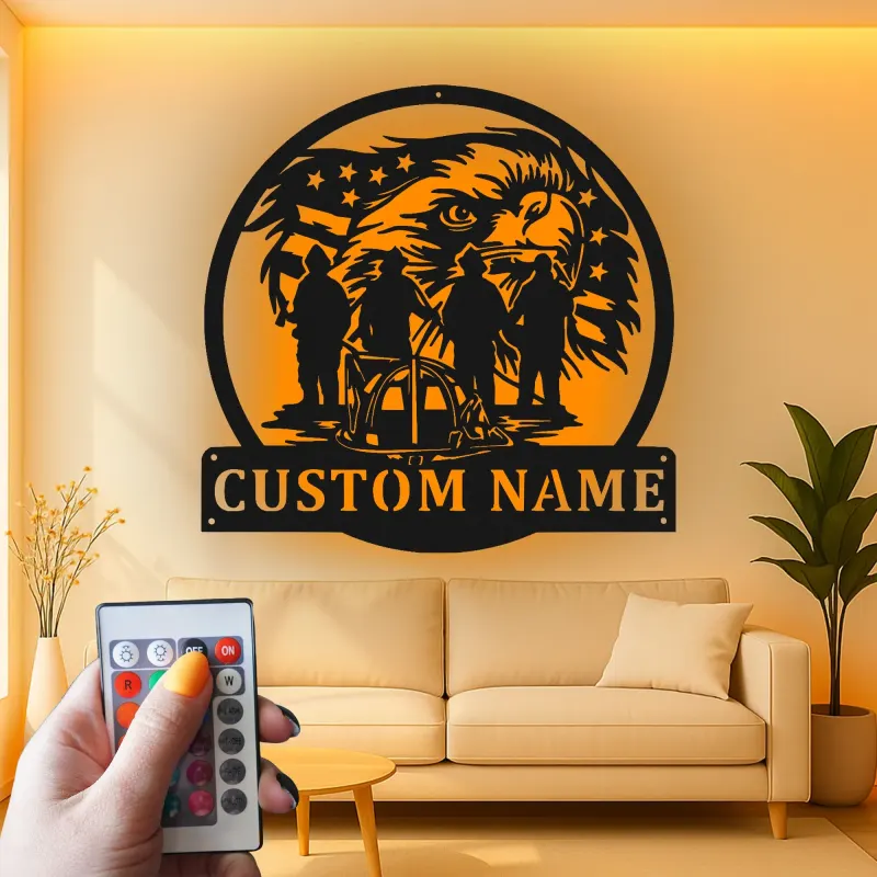 Regalo personalizzato per vigile del fuoco | Decorazione murale LED in metallo con aquila | Insegna con nome su misura per casa e ufficio