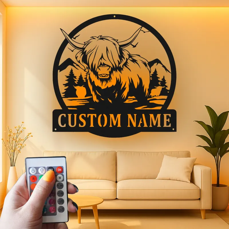 Decoración mural de metal LED de vaca de las Highlands | Letrero personalizado para rancho con luces | Decoración farmhouse personalizada para hogar y negocio