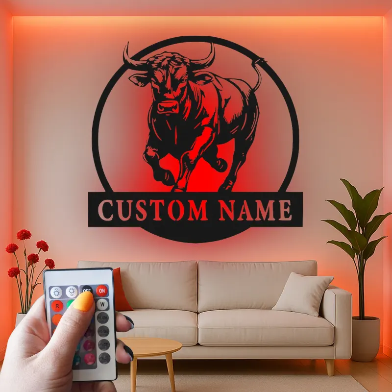 Personalisierte LED-beleuchtete Metall-Wandkunst mit Stier – Geschenk für Ranch-Dekor, Männerraum oder Scheunenwand-Akzent