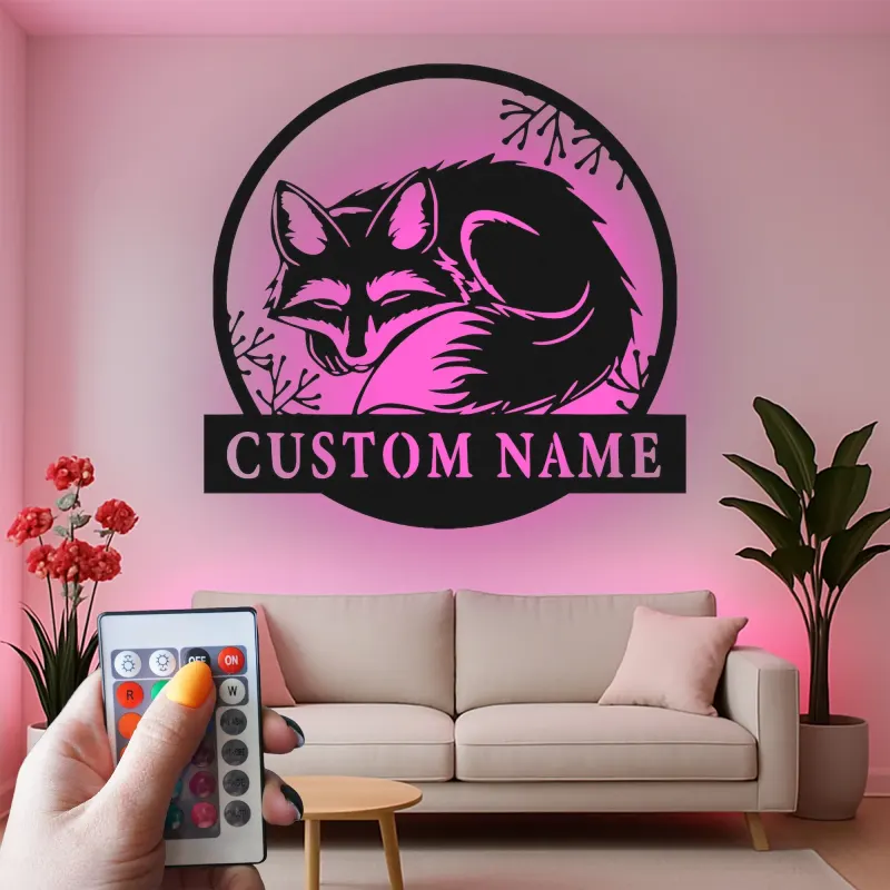 Insegna in metallo LED personalizzata con volpe | Decorazione boschiva su misura per cameretta e baita | Regalo per amanti degli animali