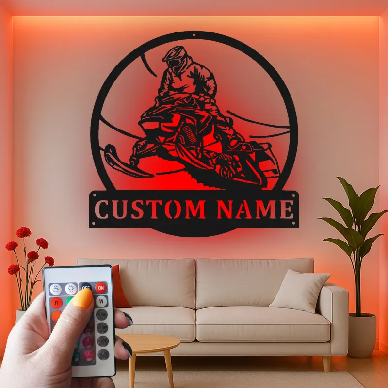 Insegna in metallo per pilota di motoslitta personalizzata | Arte murale LED | Regalo per sport invernali per garage e man cave
