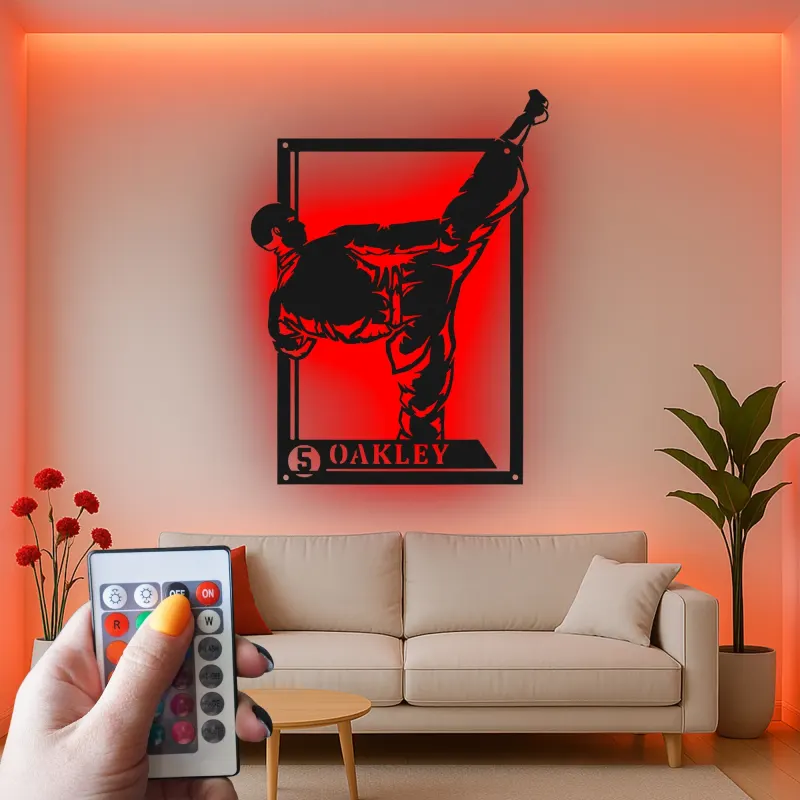 Insegna in metallo LED Karate | Insegna personalizzata per arti marziali | Decorazione con nome del combattente per dojo e palestra | Regalo Taekwondo