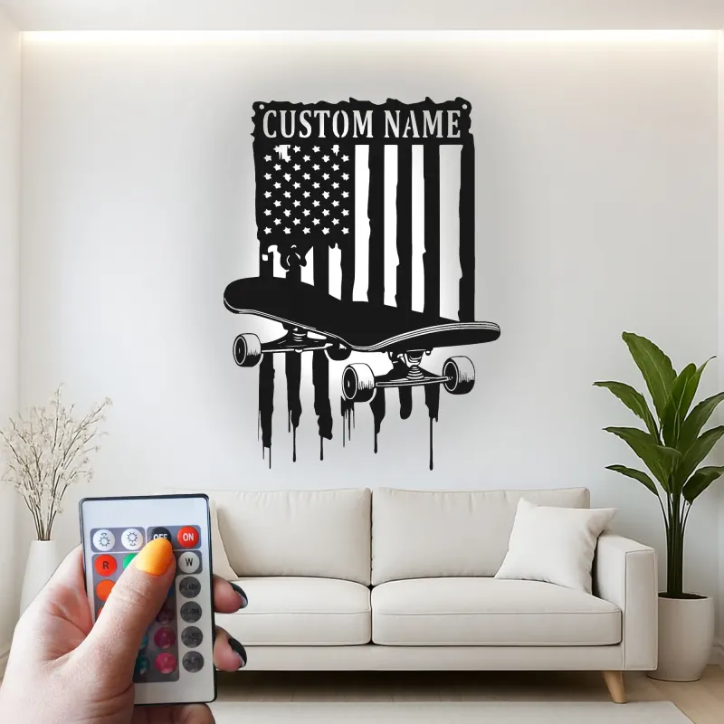 Panneau de nom en skateboard personnalisé | Décoration murale en métal LED | Décor de chambre d'adolescent avec drapeau américain | Cadeau personnalisé pour skateur