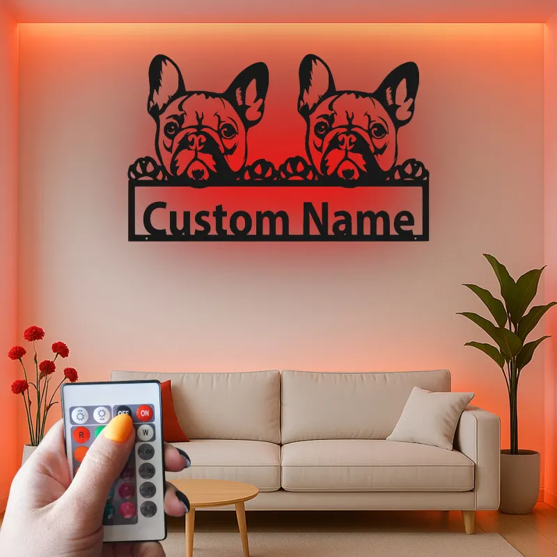 Insegna in metallo personalizzata con Bulldog Francese | Decorazione murale LED su misura | Regalo per lei amante dei cani | Arredo con nome del pet