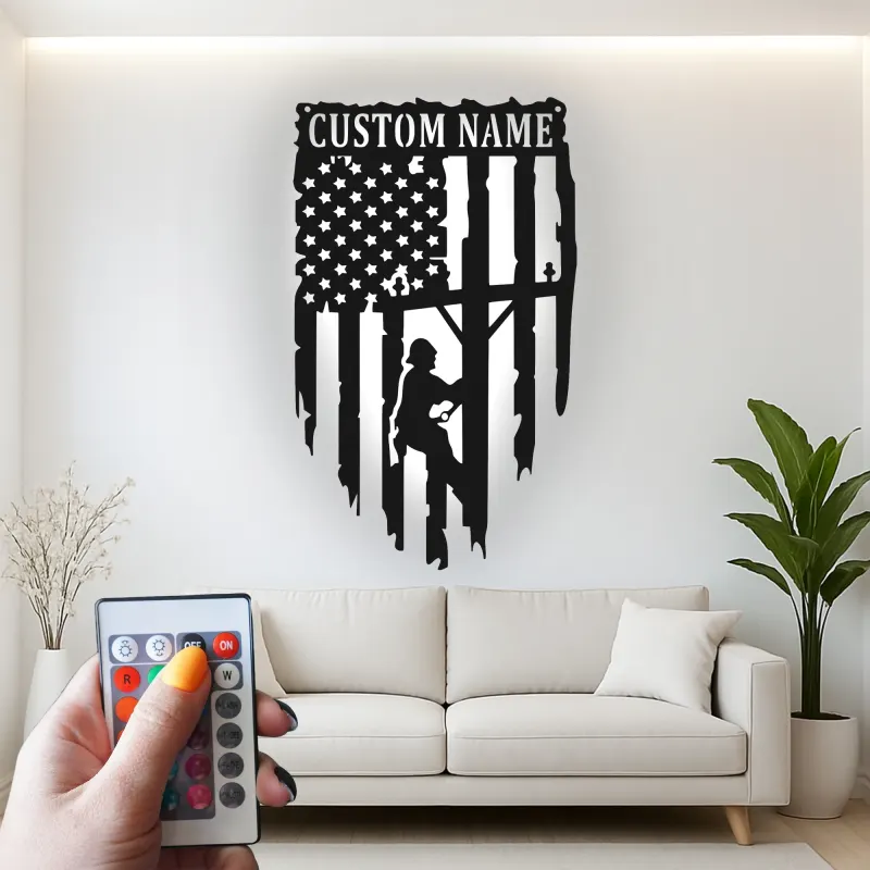 Bandera americana personalizada para liniero | Decoración mural de metal LED para electricistas | Regalo patriótico para trabajador de servicios públicos | Cartel con nombre personalizado