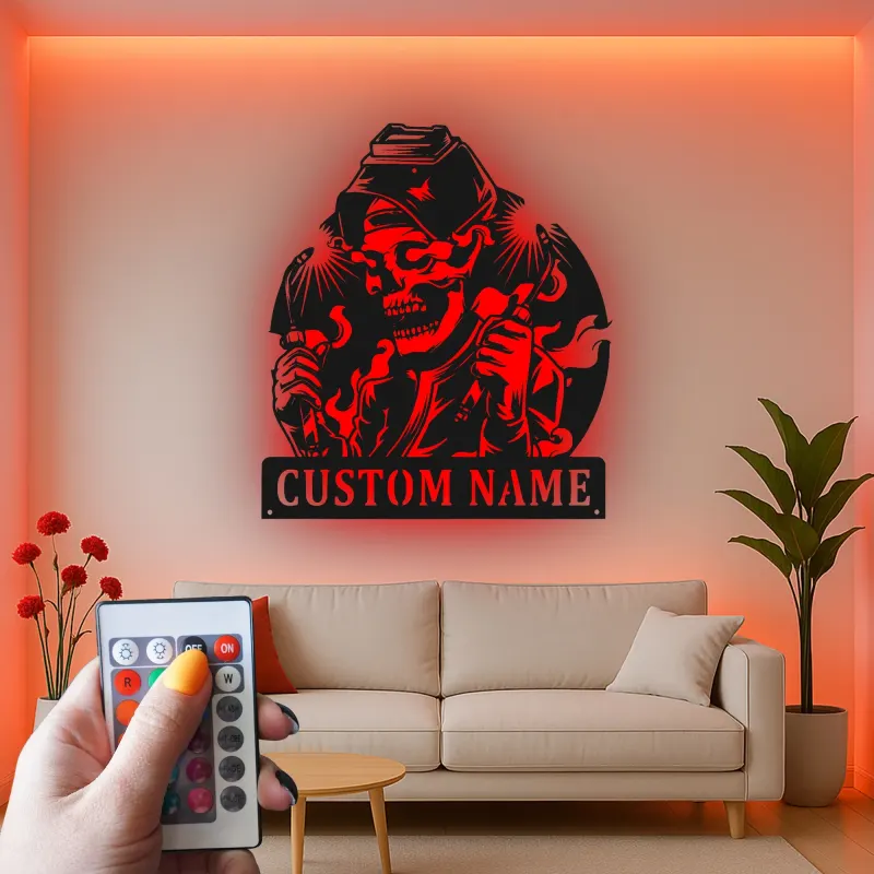 Personalisierte LED-Schädel Metall-Wandkunst – Einzigartiges Geschenk für Schweißer