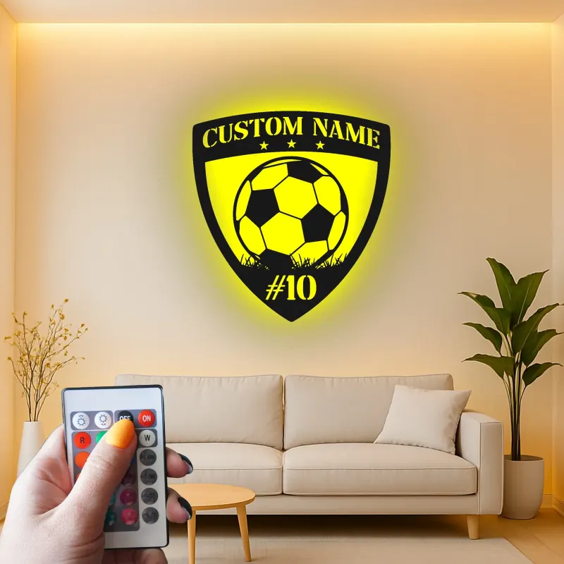 Cartel LED de escudo de fútbol personalizado | Arte mural de metal personalizado para habitación de niños | Regalo de decoración deportiva con nombre y número de jugador