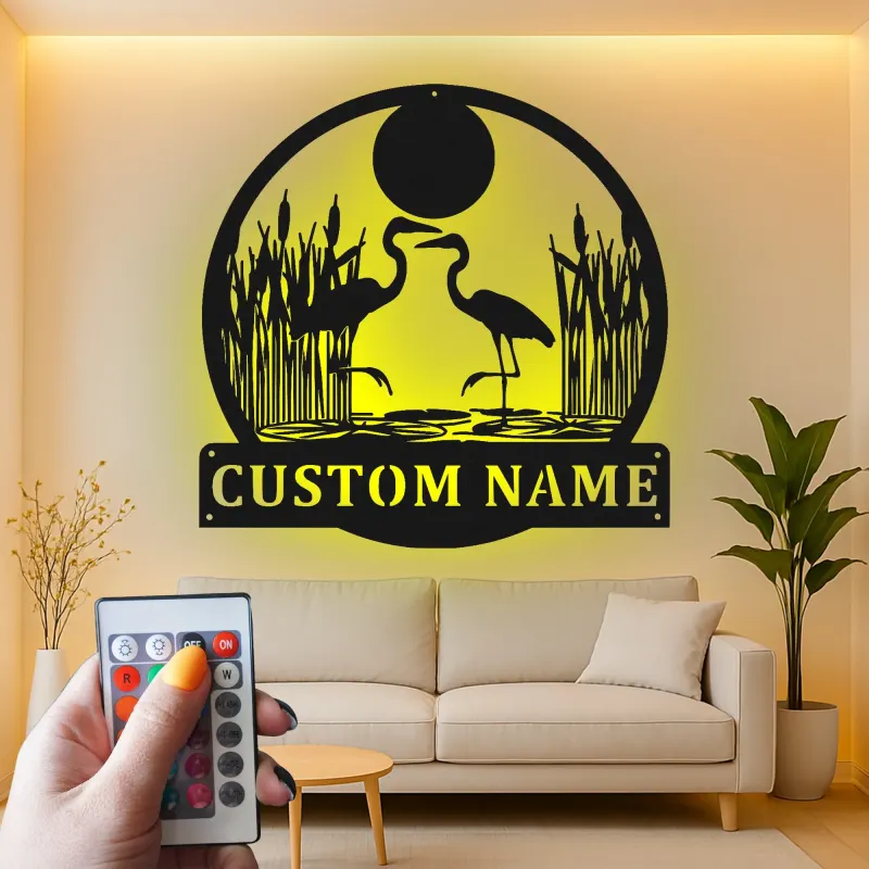 Arte murale in metallo con Airone e luci LED | Insegna personalizzata con nome per casa al lago | Regalo personalizzato per amanti degli uccelli | Decorazione di fauna selvatica per patio
