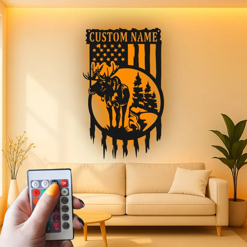 Letrero LED personalizado con alce y bandera estadounidense | Arte mural de metal personalizado | Decoración rústica para cabaña para amantes de la vida al aire libre