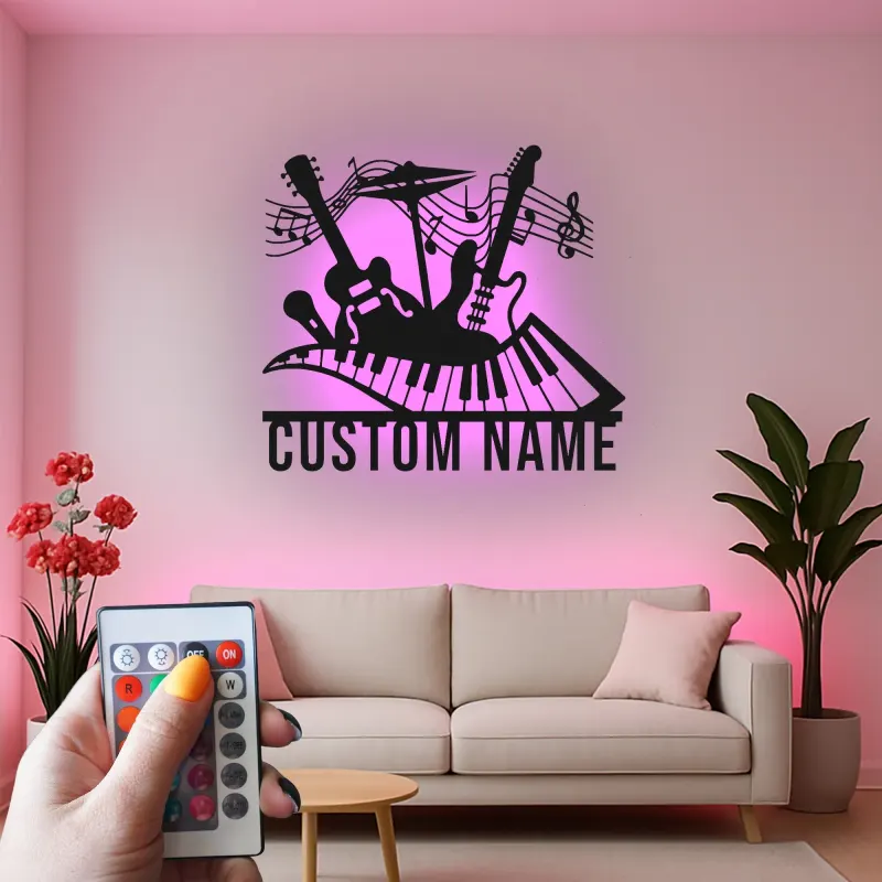 Insegna LED personalizzata con chitarra e pianoforte | Arte in metallo con note musicali | Decorazione con nome per studio musicale